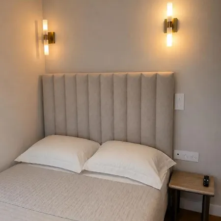Belle Hotel 2*