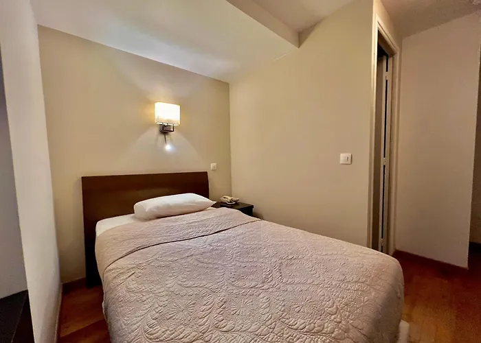 Belle 2* Fontainebleau